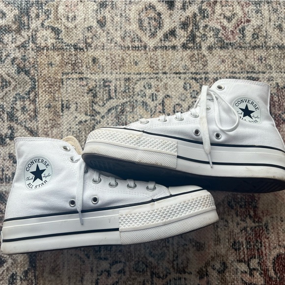 Converse Shoes - Converses